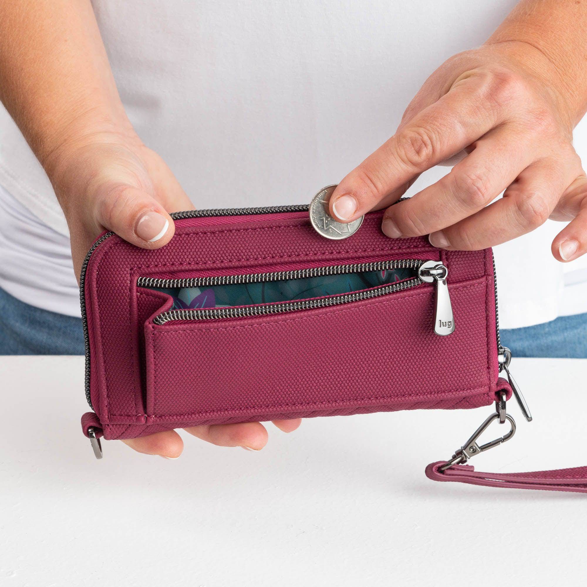 Whirly Matte Luxe VL RFID Wristlet Wallet - - WhirlyML_Lifestyle_05